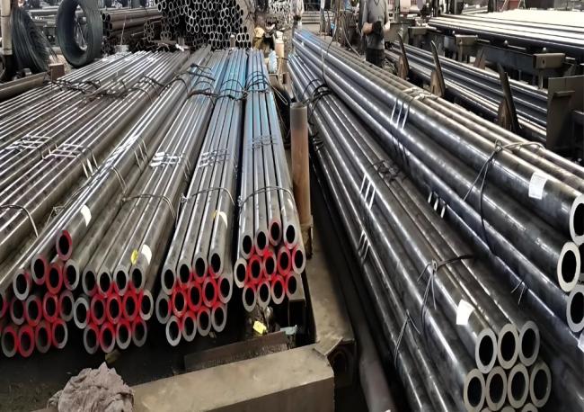 高压化肥设备用无缝钢管生产厂家