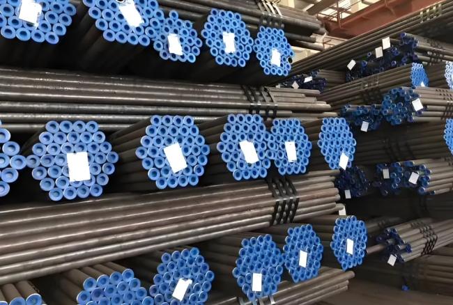 Φ32×4 SA-210C 无缝钢管-1.jpg