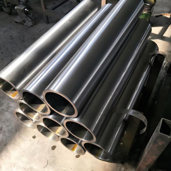 4Cr13 精轧精密 无缝钢管-1.jpg
