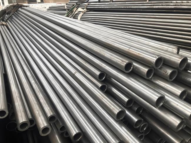 4Cr13 精轧精密 无缝钢管-2.jpg